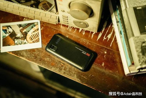 國(guó)潮新詮釋 AGM孵化艾捷莫無(wú)線(xiàn)電貳廠(chǎng)，以復(fù)古情懷重塑通訊時(shí)代